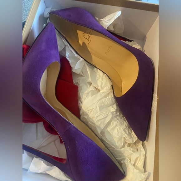 So Kate’s louboutins - Picture 2 of 4